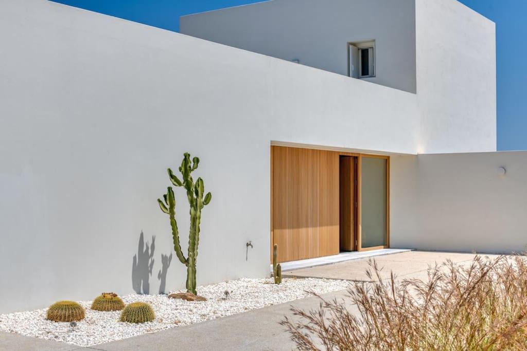 Villa Lampsi - Spacious & Modern Isterni  외부 사진