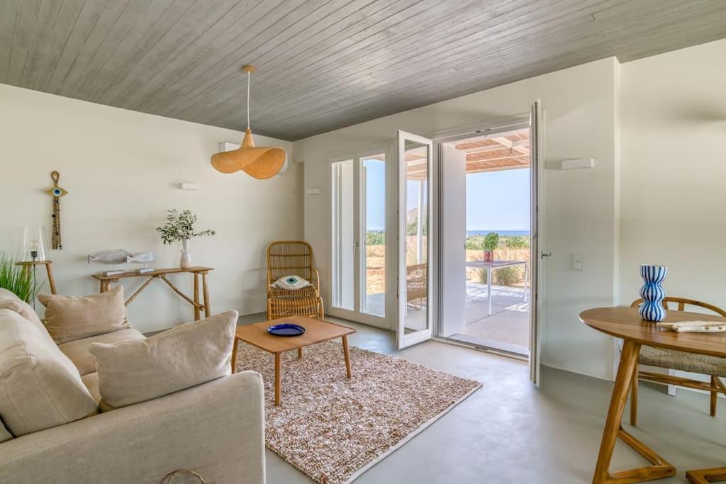 Villa Lampsi - Spacious & Modern Isterni  외부 사진