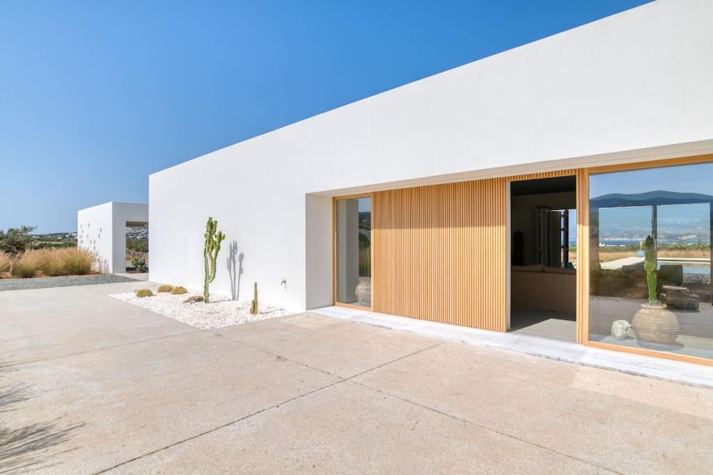 Villa Lampsi - Spacious & Modern Isterni  외부 사진